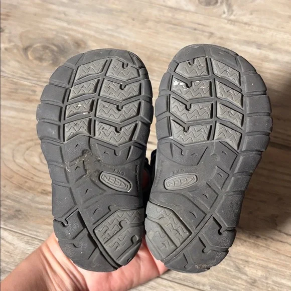 Keen Kids Newport H2 Sandals in Blue Depth NEW Size 5 - Picture 5 of 6